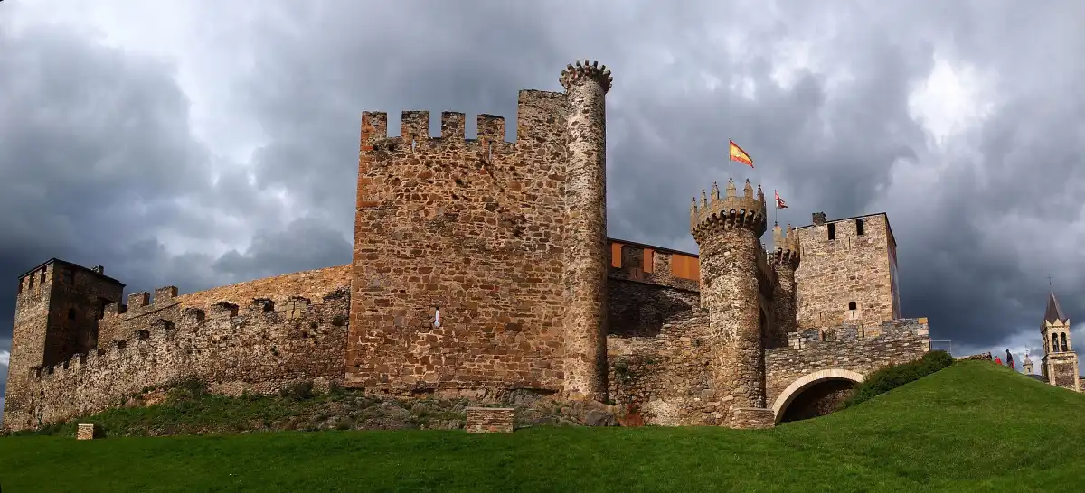 Castillo templario de Ponferrada, provincia de León, España.