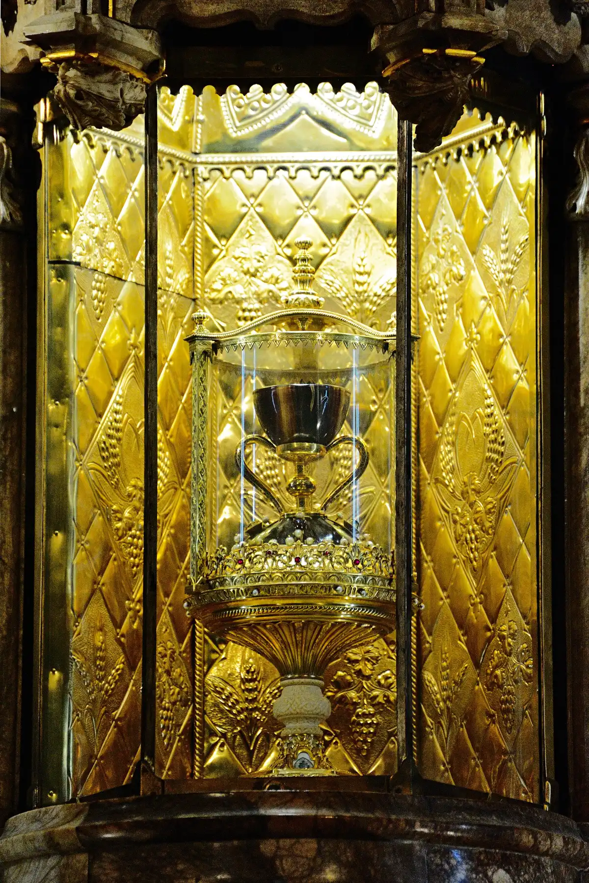 Santo Grial de la Catedral de Valencia