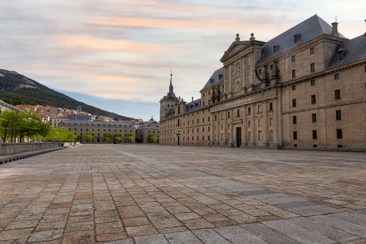 El Escorial y el voto de Felipe II tras la batalla de San Quintín