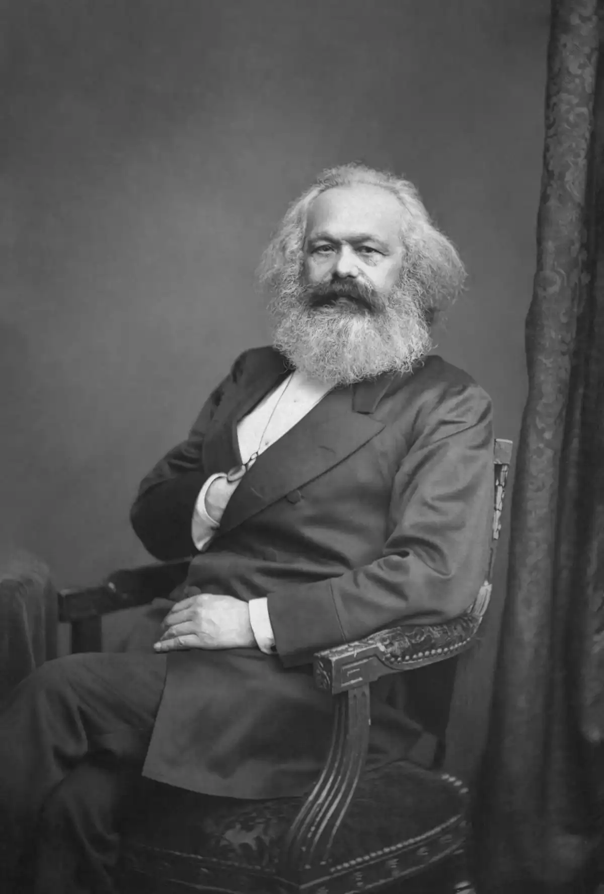 Retrato fotográfico de Karl Marx.