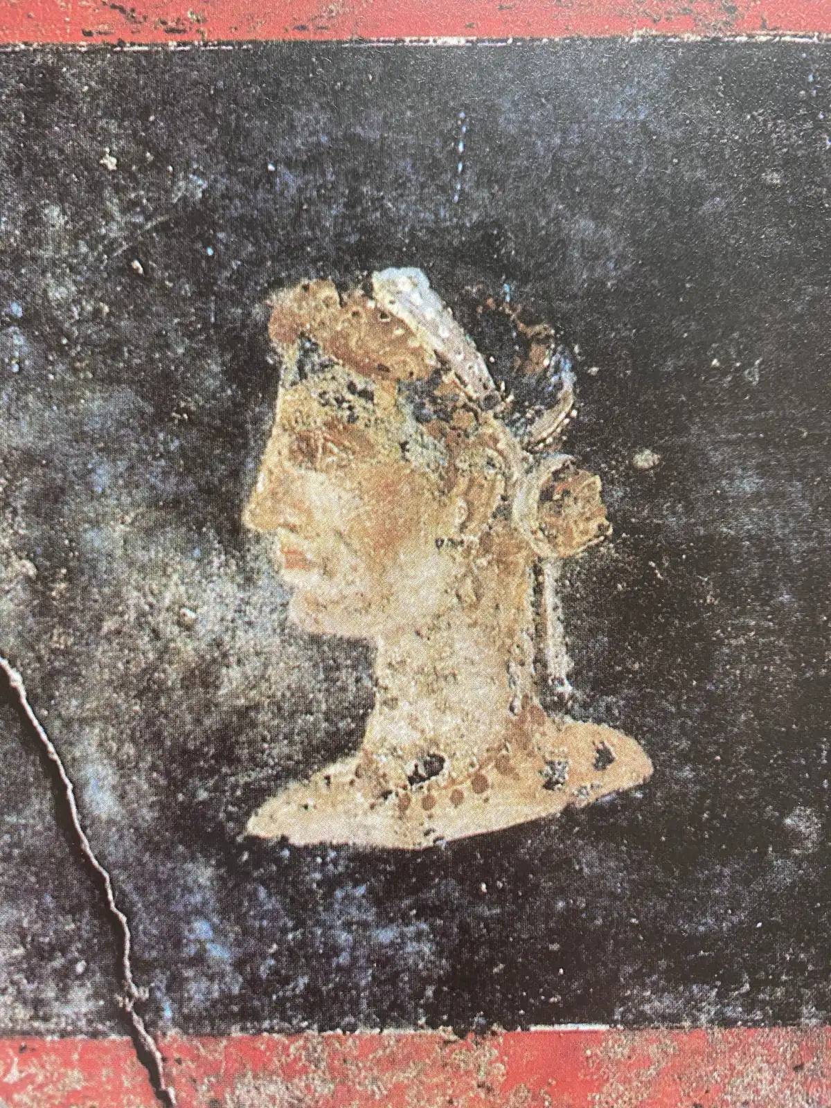 Busto antiguo identificado con Cleopatra VII, la última reina de Egipto