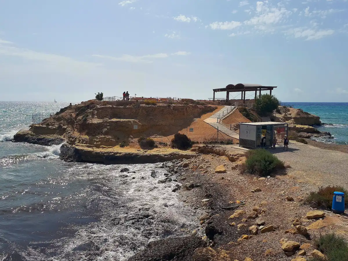Illeta dels Banyets, El Campello