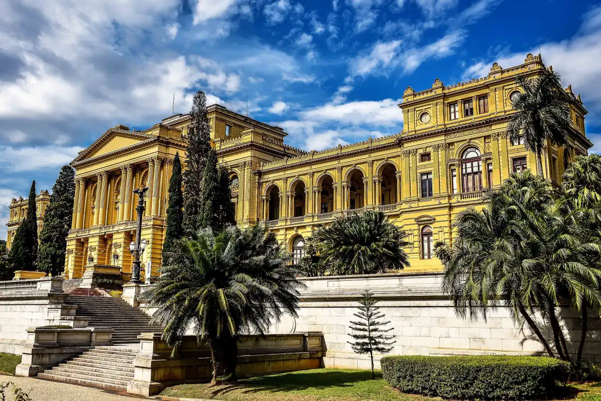 El Museu do Ipiranga, en São Paulo, construido junto al lugar donde Pedro I proclamó la independencia.