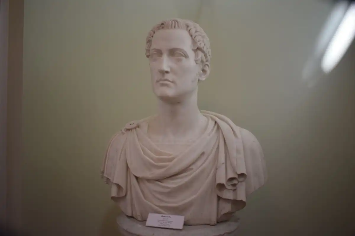Busto marmóreo de Pompeyo el Grande, copia de época claudia conservada en el Museo Arqueológico Nacional de Venecia.